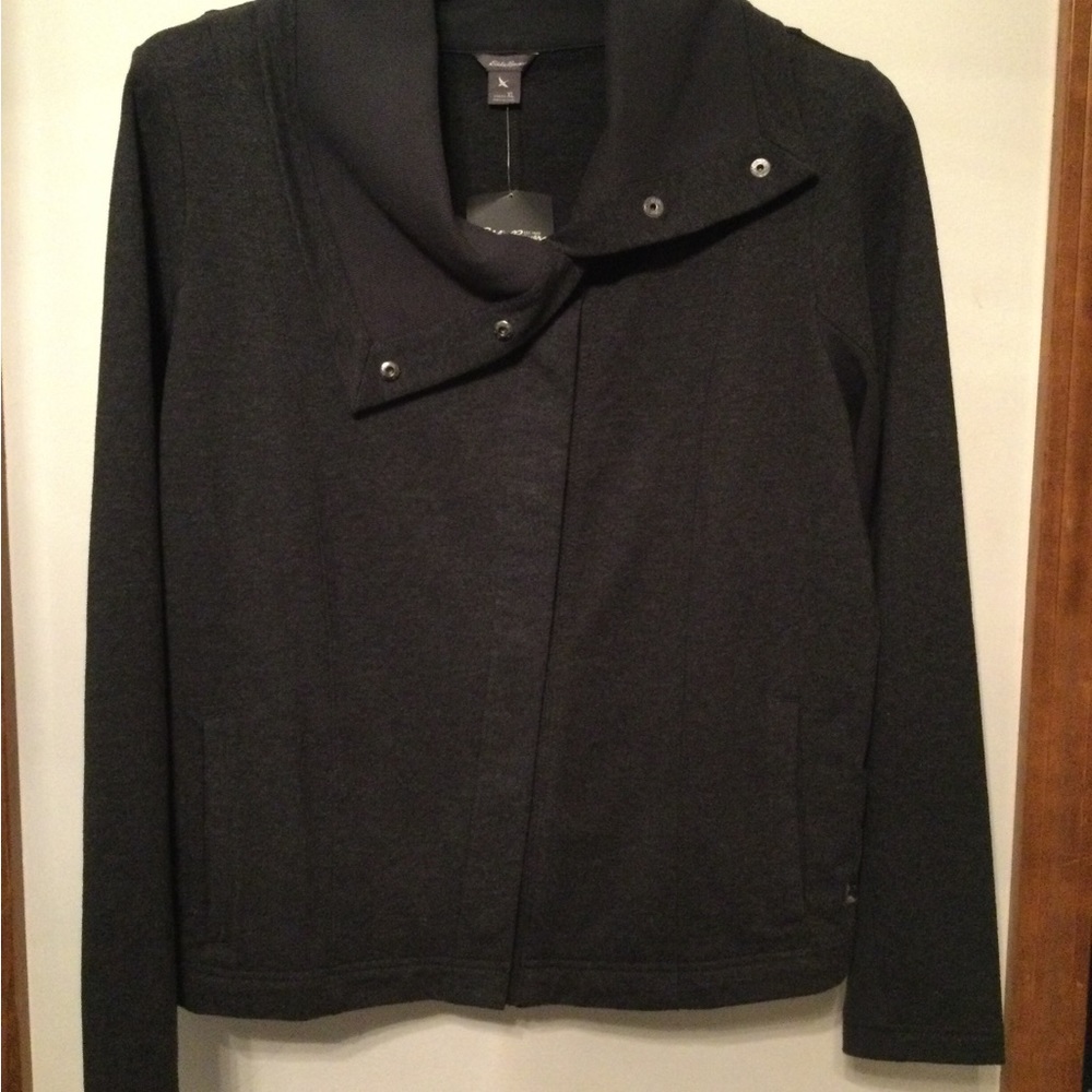 NWT Eddie Bauer Assymetric Snap front Jacket. Size XL